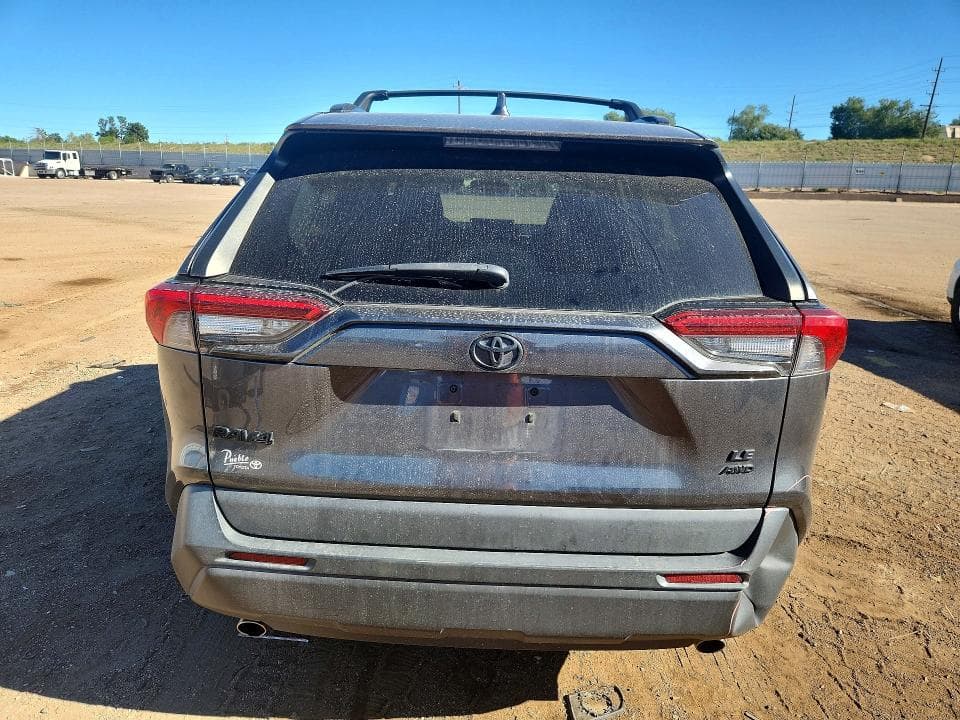 2021 TOYOTA RAV4 LE 6