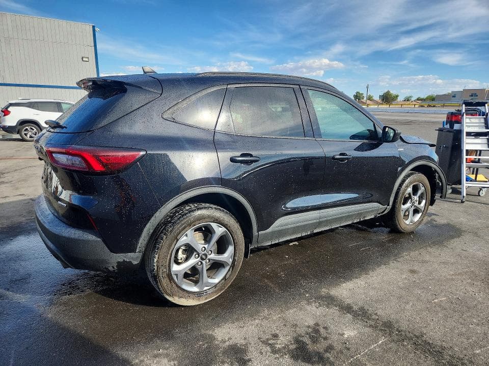 2025 FORD ESCAPE ST LINE 3