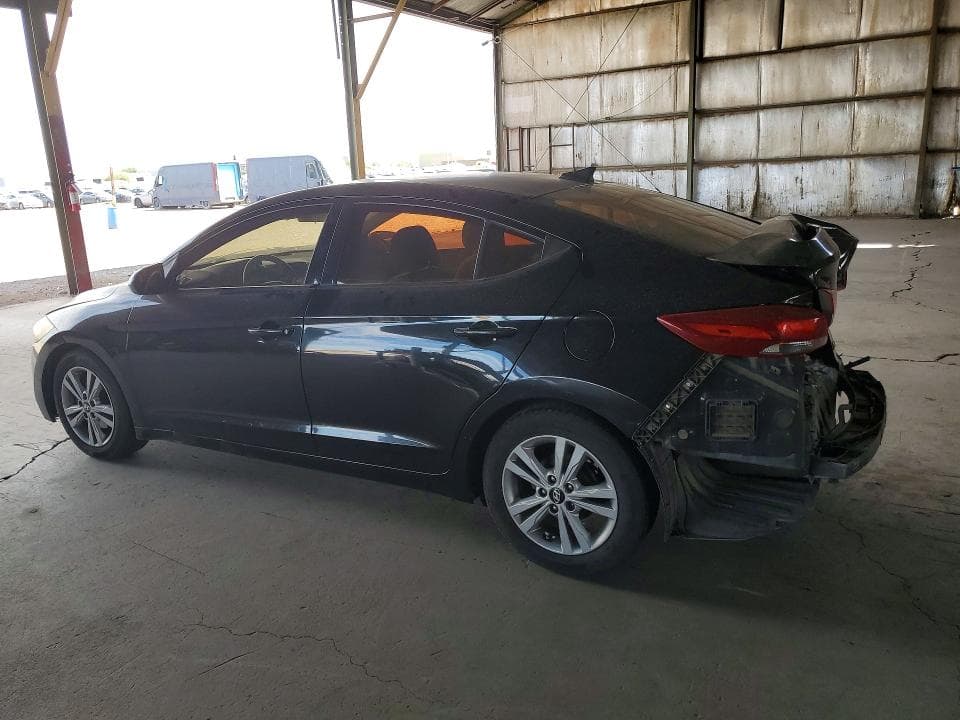 2017 HYUNDAI ELANTRA SE 2