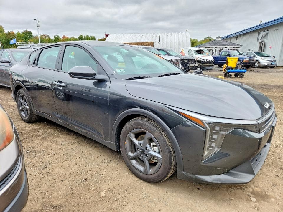 2026 KIA K4 LXS 4