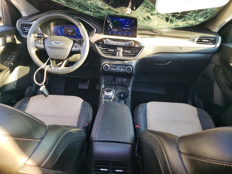 2021 FORD ESCAPE TITANIUM 8