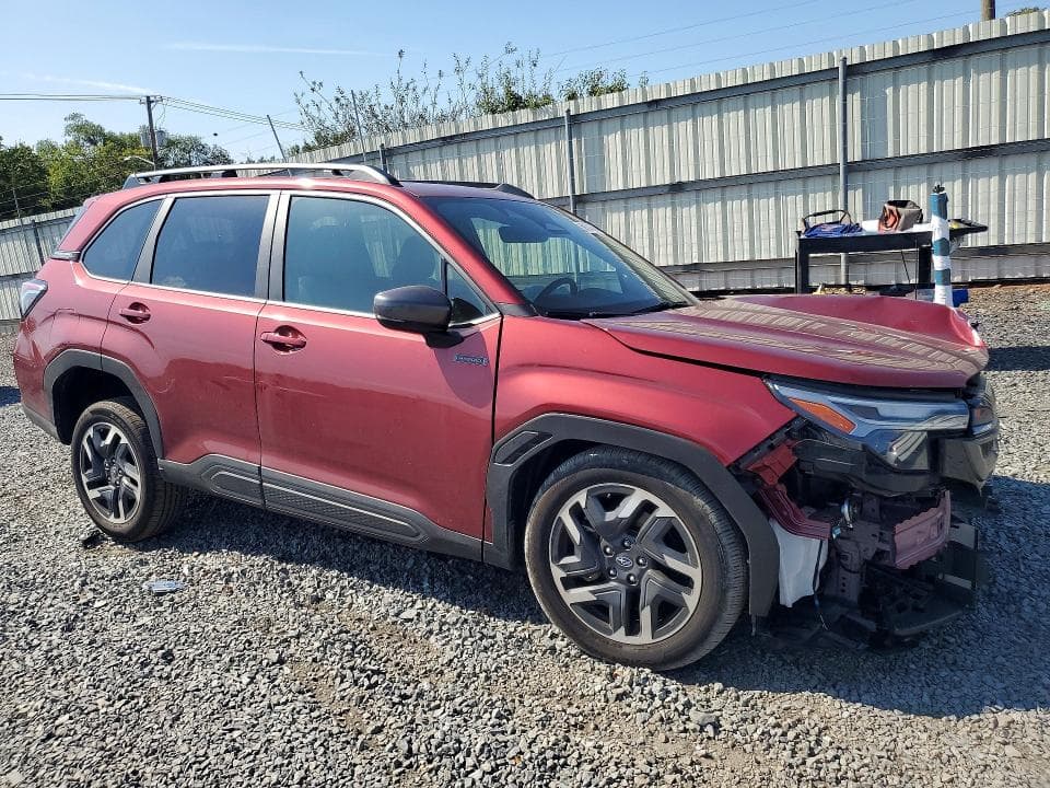 2025 SUBARU FORESTER LIMITED 4