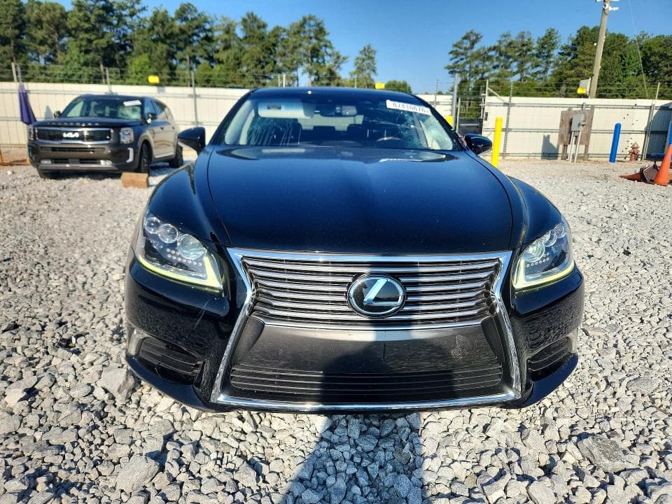 2017 LEXUS LS 460L 5