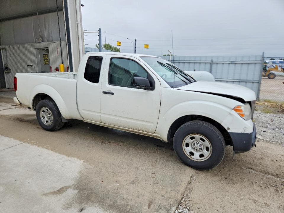 2019 NISSAN FRONTIER S 4