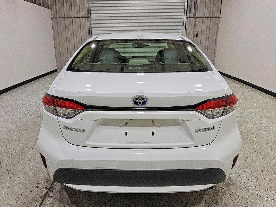2021 TOYOTA COROLLA LE 6