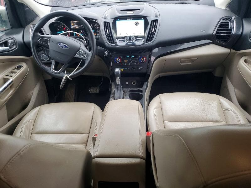 2017 FORD ESCAPE TITANIUM 8