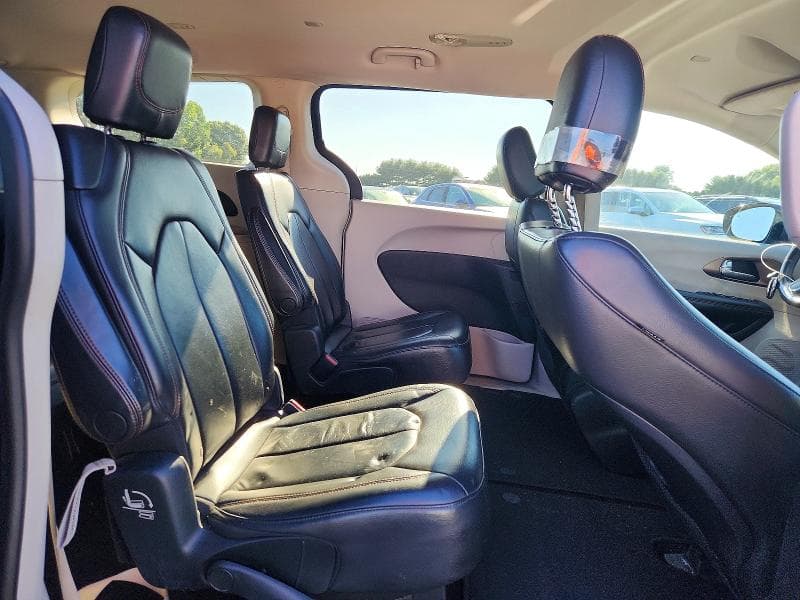 2017 CHRYSLER PACIFICA TOURING L 11