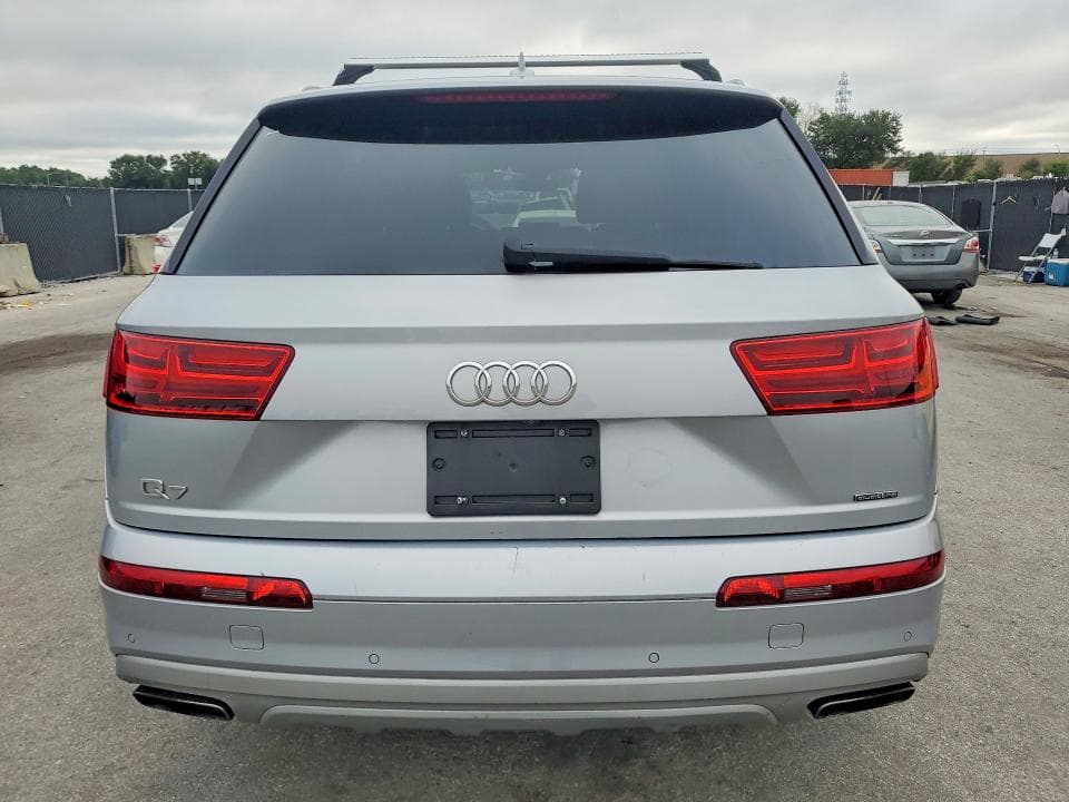 2017 AUDI Q7 PREMIUM 6