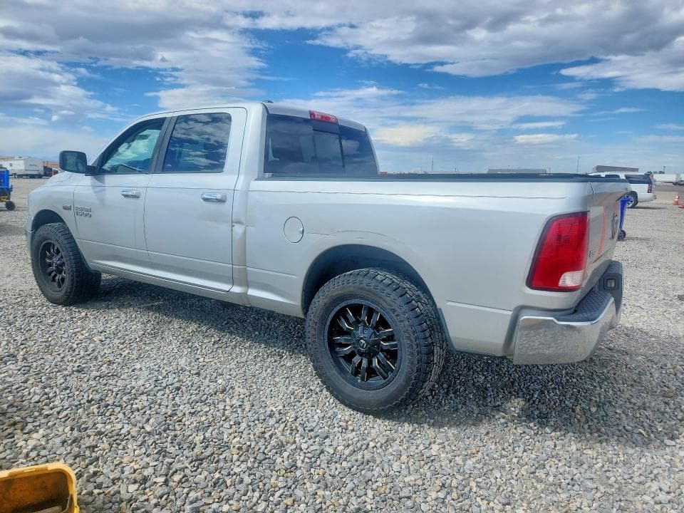 2017 RAM 1500 SLT 2