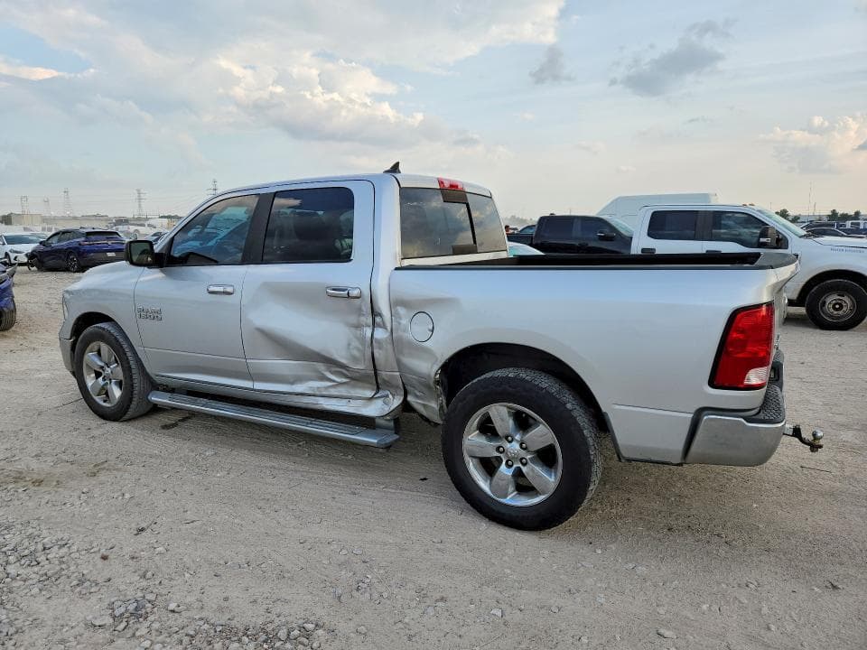 2017 RAM 1500 SLT 2