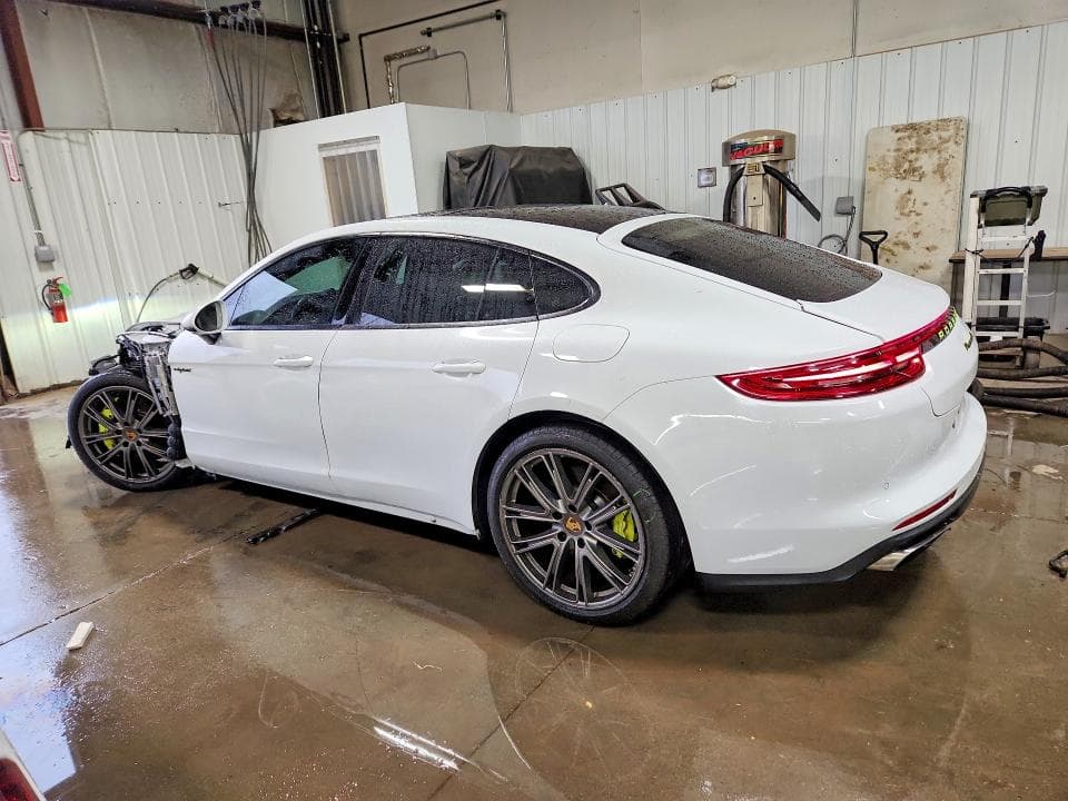 2020 PORSCHE PANAMERA 4 E-HYBRID 2
