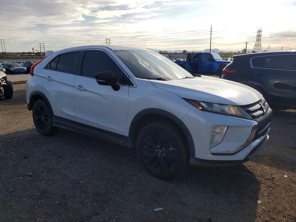 2019 MITSUBISHI ECLIPSE CROSS LE 4