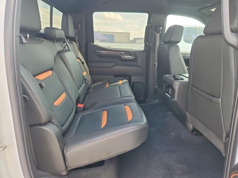 2024 GMC SIERRA K1500 AT4 10