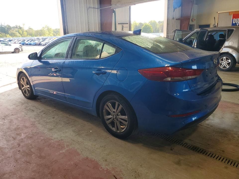 2017 HYUNDAI ELANTRA SE 2