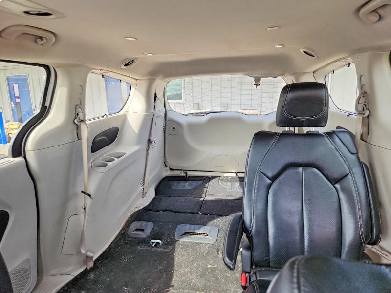 2022 CHRYSLER PACIFICA 10