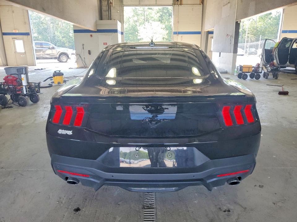 2025 FORD MUSTANG 6
