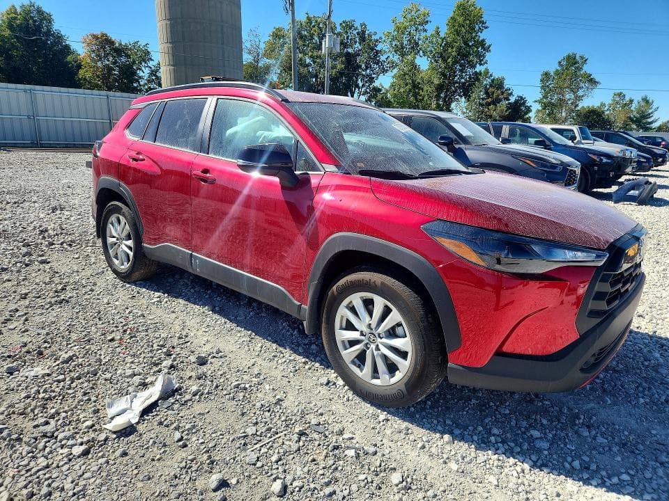 2026 TOYOTA COROLLA CROSS LE 4