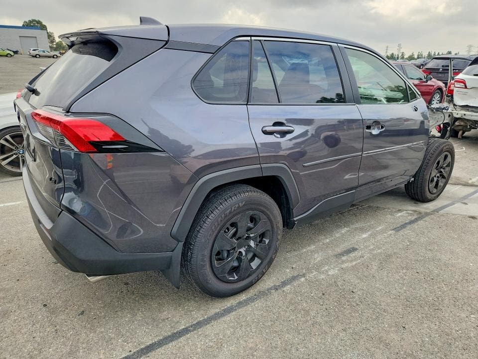 2025 TOYOTA RAV4 LE 3