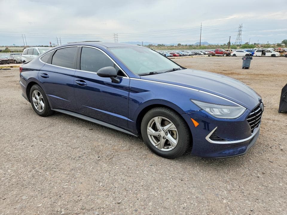2021 HYUNDAI SONATA SE 4