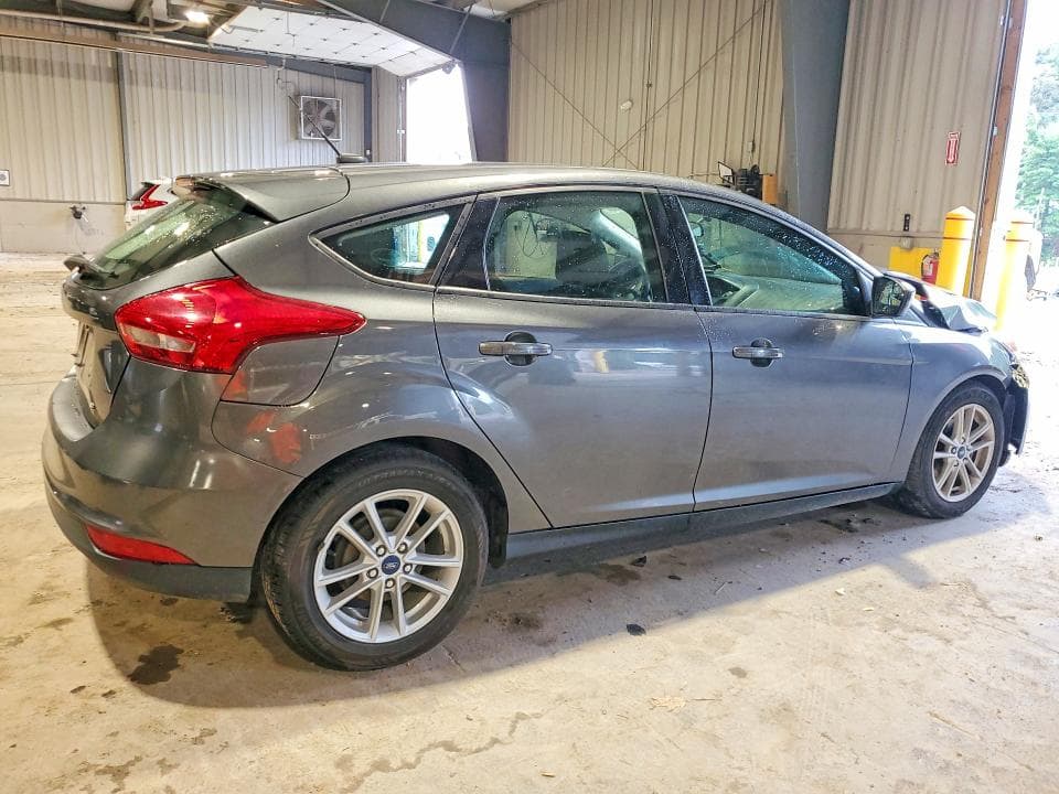 2018 FORD FOCUS SE 3