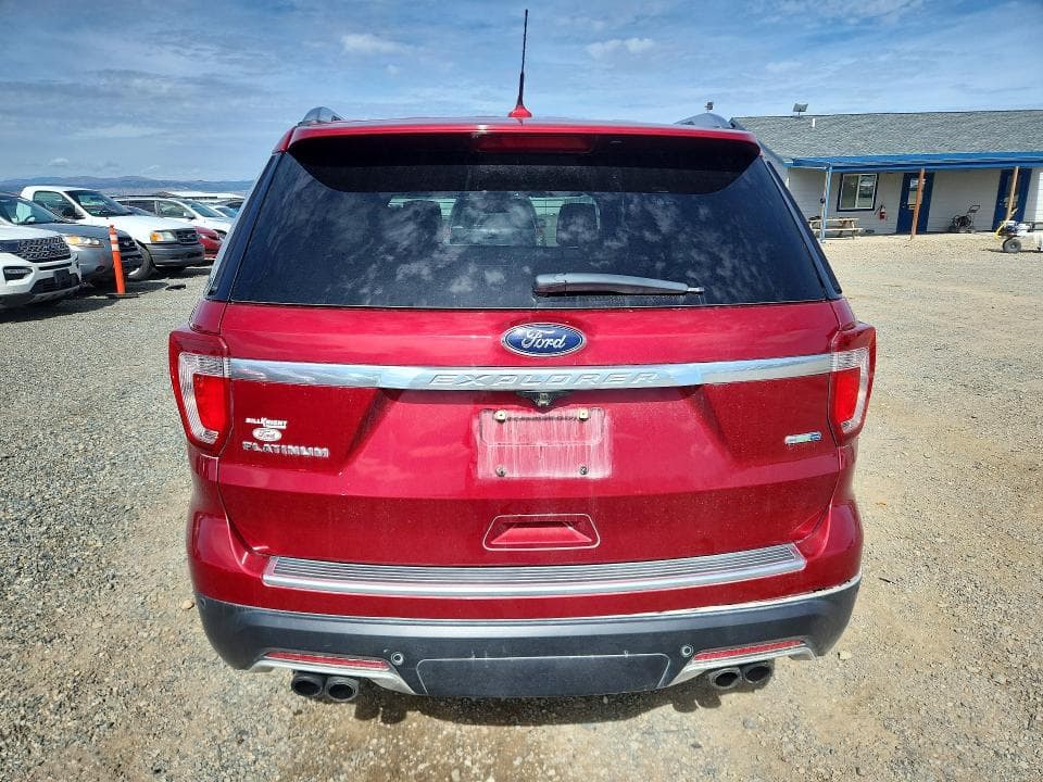 2018 FORD EXPLORER PLATINUM 6