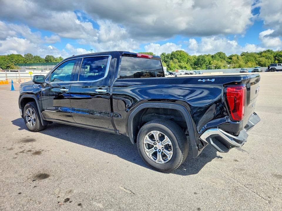 2025 GMC SIERRA K1500 SLT 2