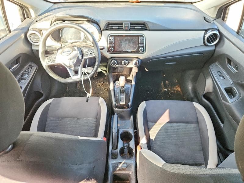 2021 NISSAN VERSA SV 8