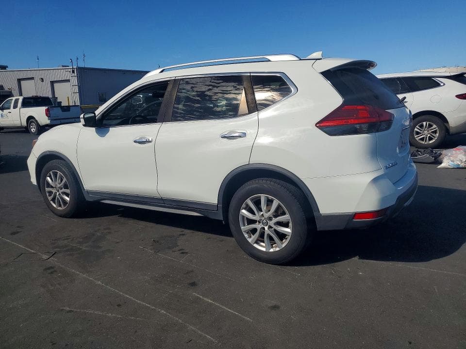 2017 NISSAN ROGUE SV 2