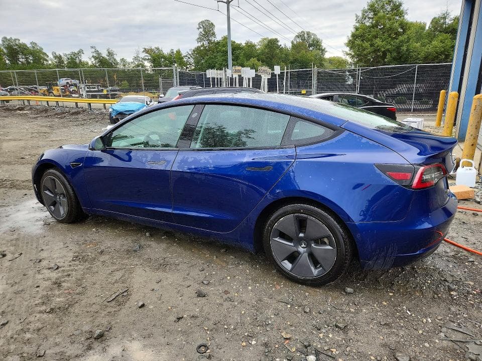 2022 TESLA MODEL 3 2