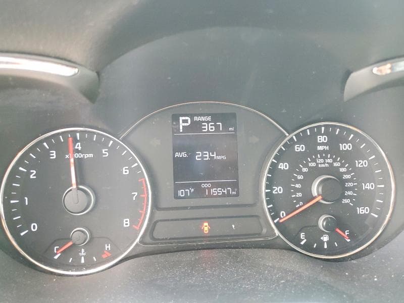 2017 KIA FORTE5 LX 9