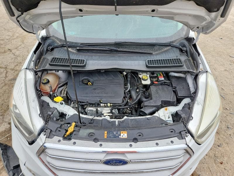 2017 FORD ESCAPE SE 12