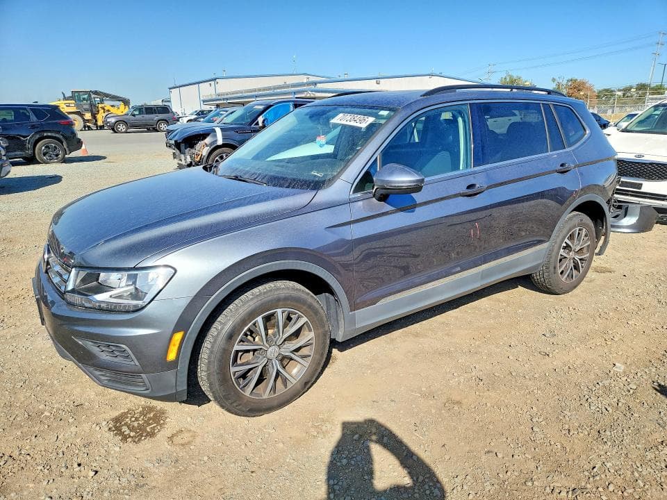 2020 VOLKSWAGEN TIGUAN SE
