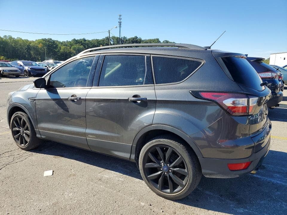 2017 FORD ESCAPE TITANIUM 2