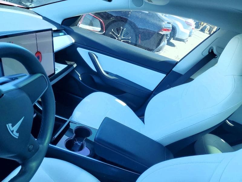 2020 TESLA MODEL 3 9