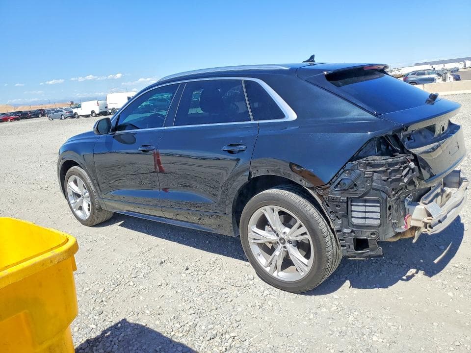 2022 AUDI Q8 PREMIUM PLUS 2