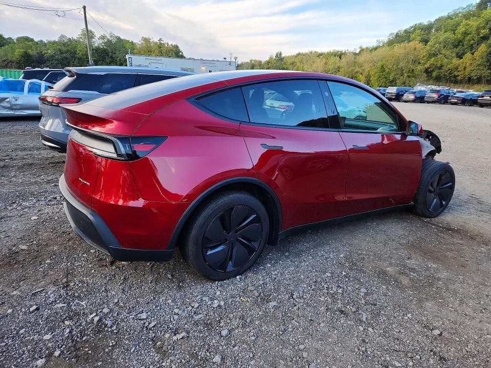 2026 TESLA MODEL Y 3