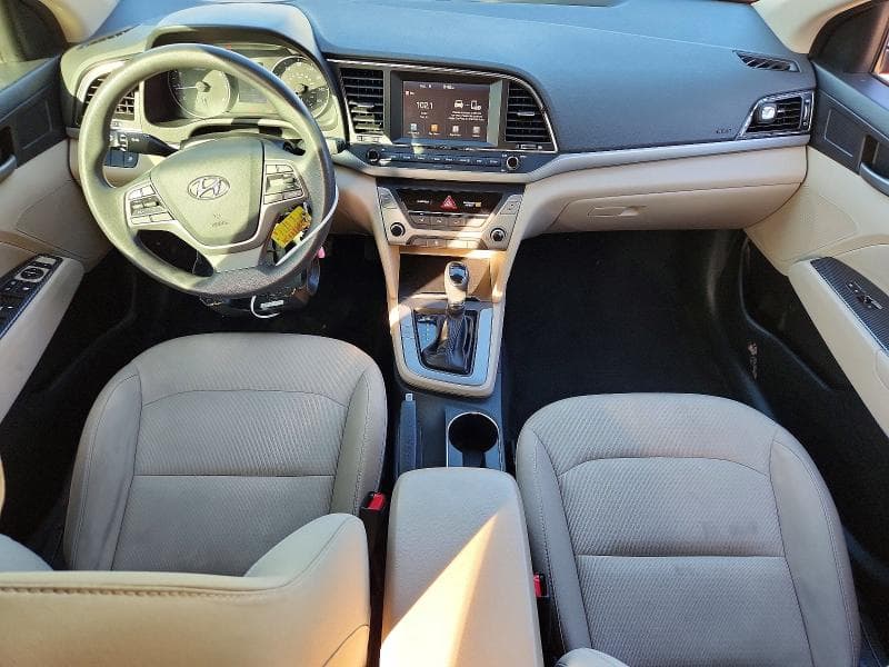 2017 HYUNDAI ELANTRA SE 8