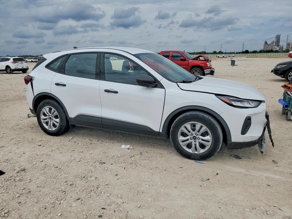 2023 FORD ESCAPE 4