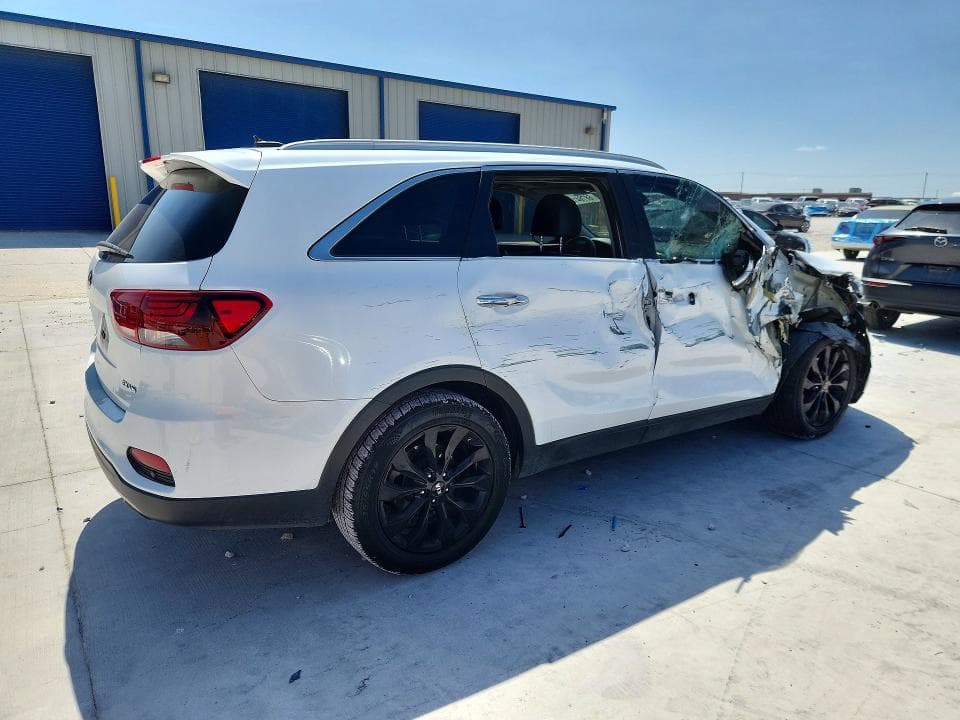 2020 KIA SORENTO EX V6 3
