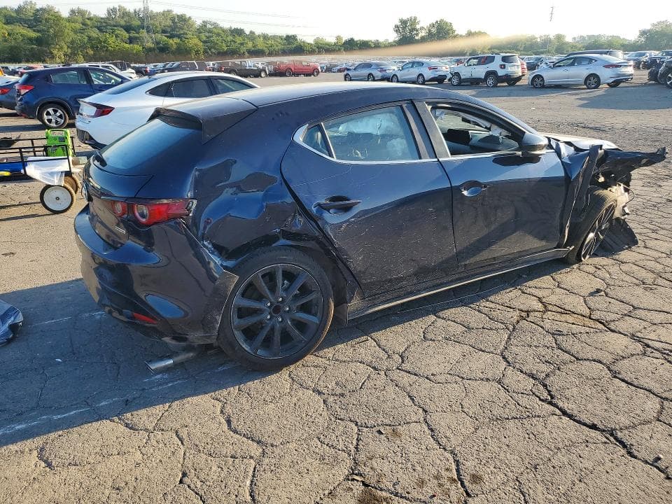 2024 MAZDA 3 SELECT SPORT 3
