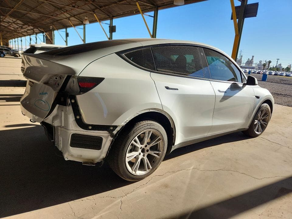 2022 TESLA MODEL Y 3