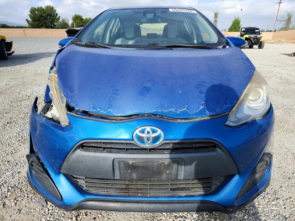 2017 TOYOTA PRIUS C ONE 5