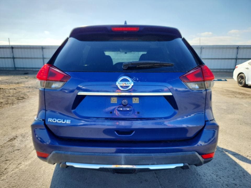 2017 NISSAN ROGUE S 6