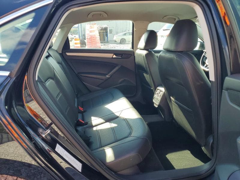 2020 VOLKSWAGEN PASSAT SE 10