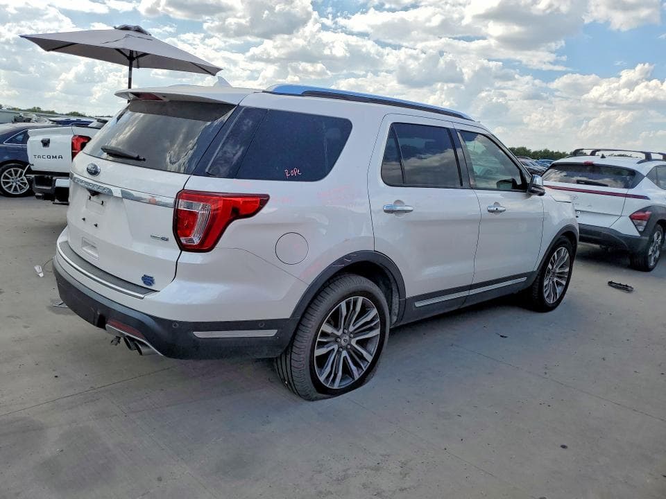2018 FORD EXPLORER PLATINUM 3
