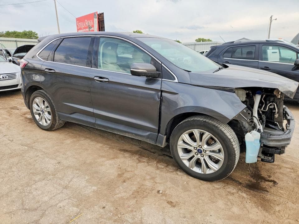 2020 FORD EDGE TITANIUM 4