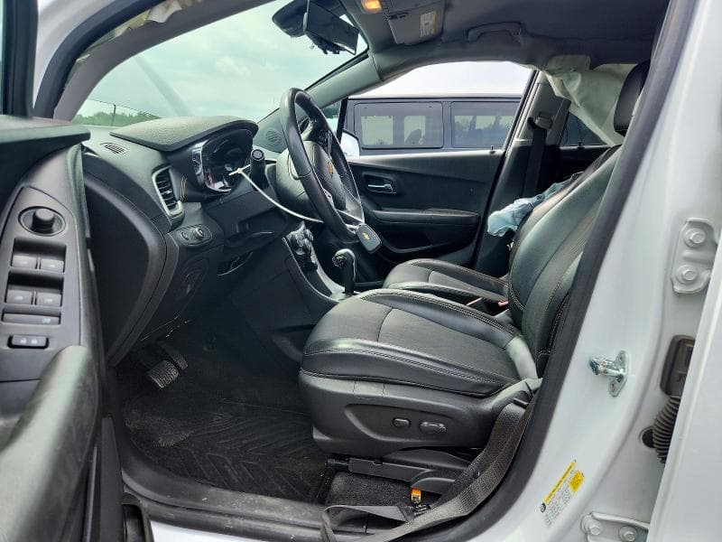 2019 CHEVROLET TRAX 1LT 7