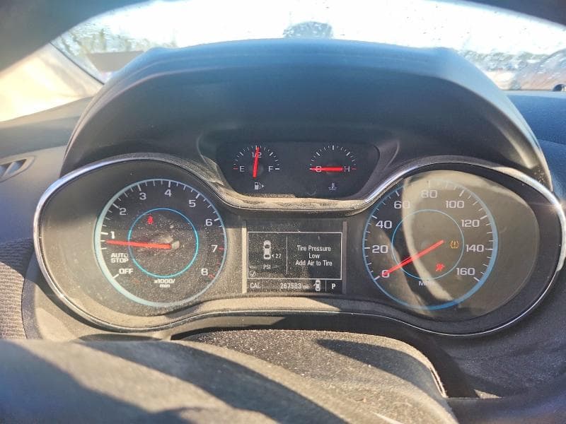 2017 CHEVROLET CRUZE LT 9
