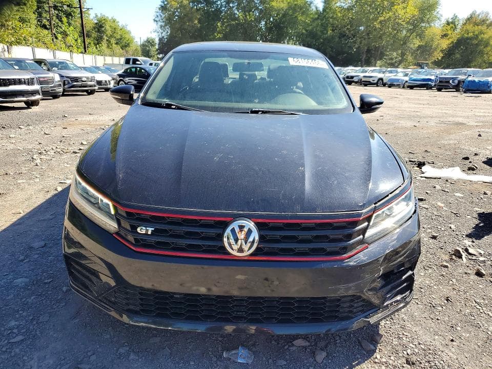 2018 VOLKSWAGEN PASSAT GT 5