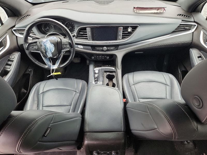 2022 BUICK ENCLAVE ESSENCE 8